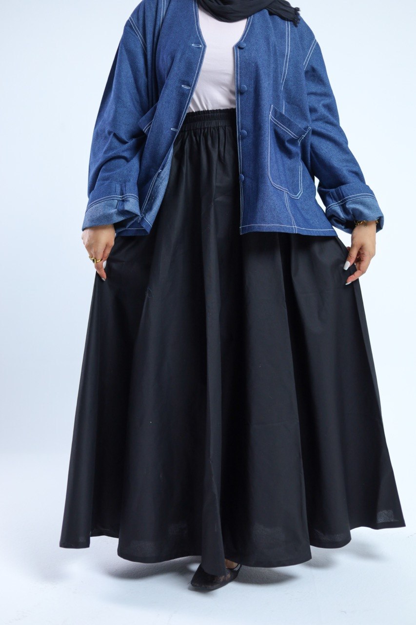 Black poplin skirt